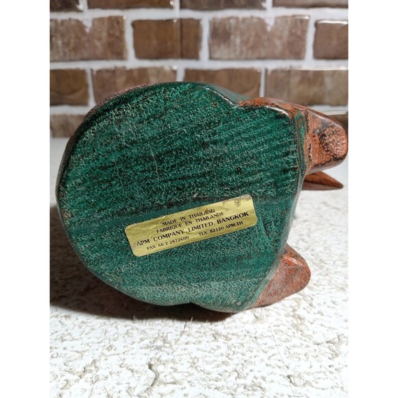 Vintage Wood Carved Toucan Bird Statue Hand Painted Made in Thailand AMP Company - Picture 12 of 12